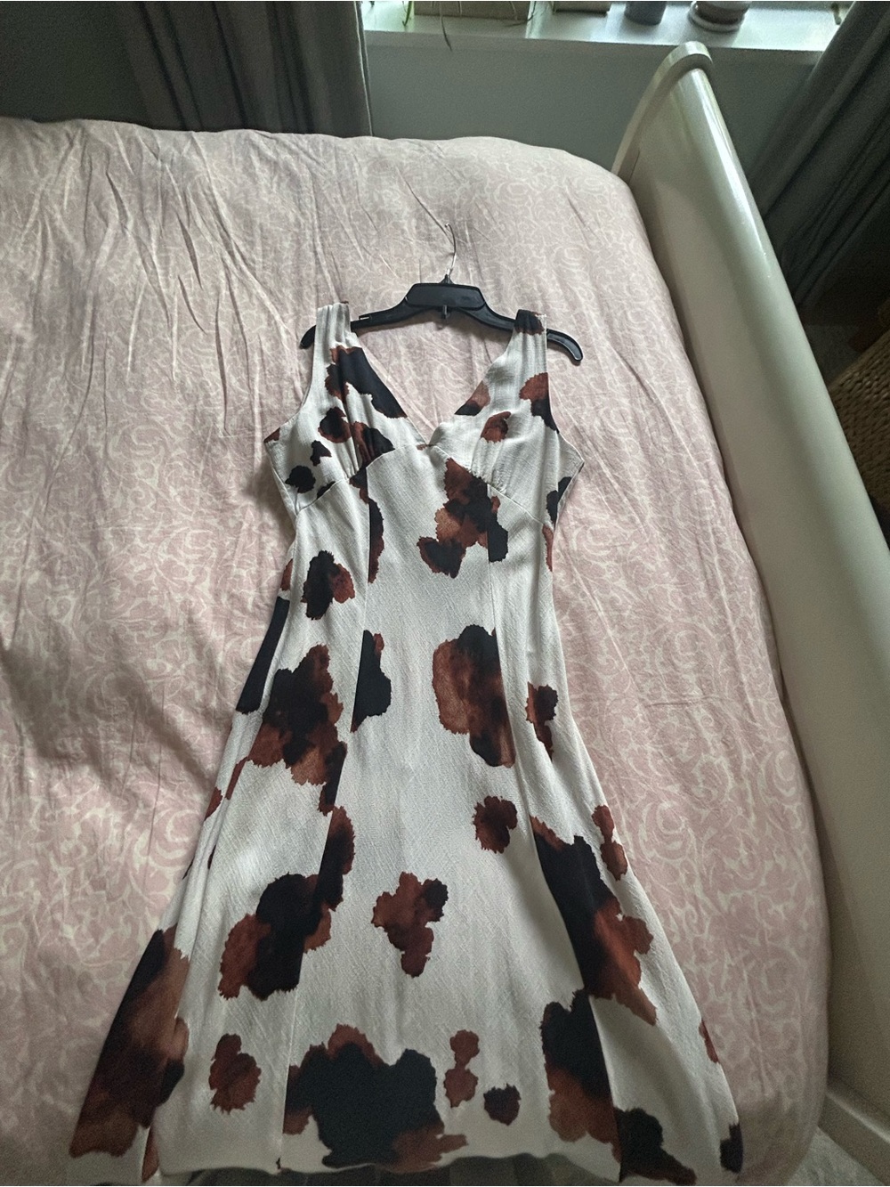 Cream Maxi Dress/Brown & black abstract Floral design - Sleeveless - Picture 3 of 7